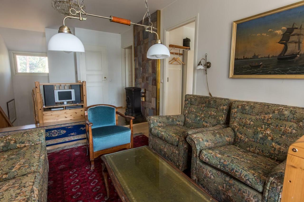 Villa Harald - Beachfront Hitis Экстерьер фото