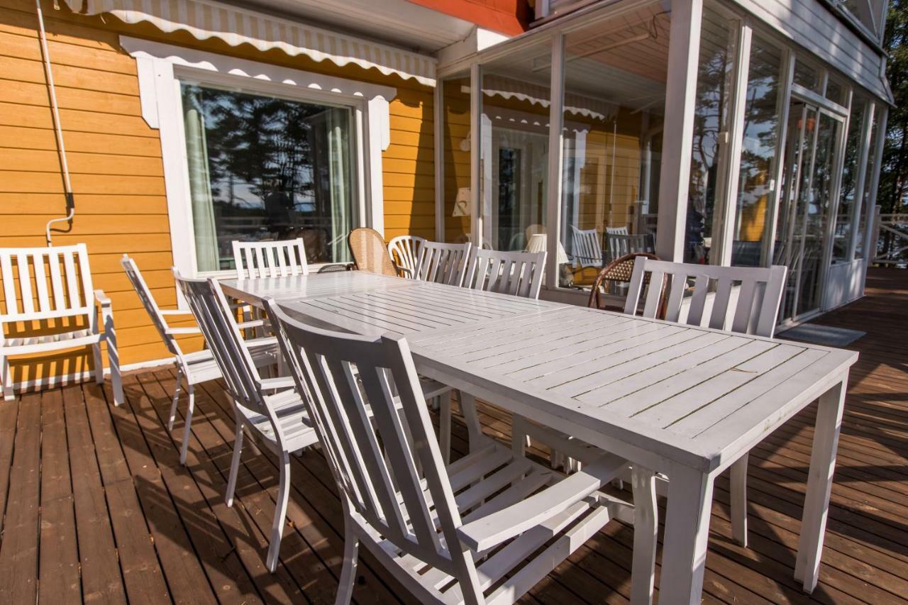 Villa Harald - Beachfront Hitis Экстерьер фото