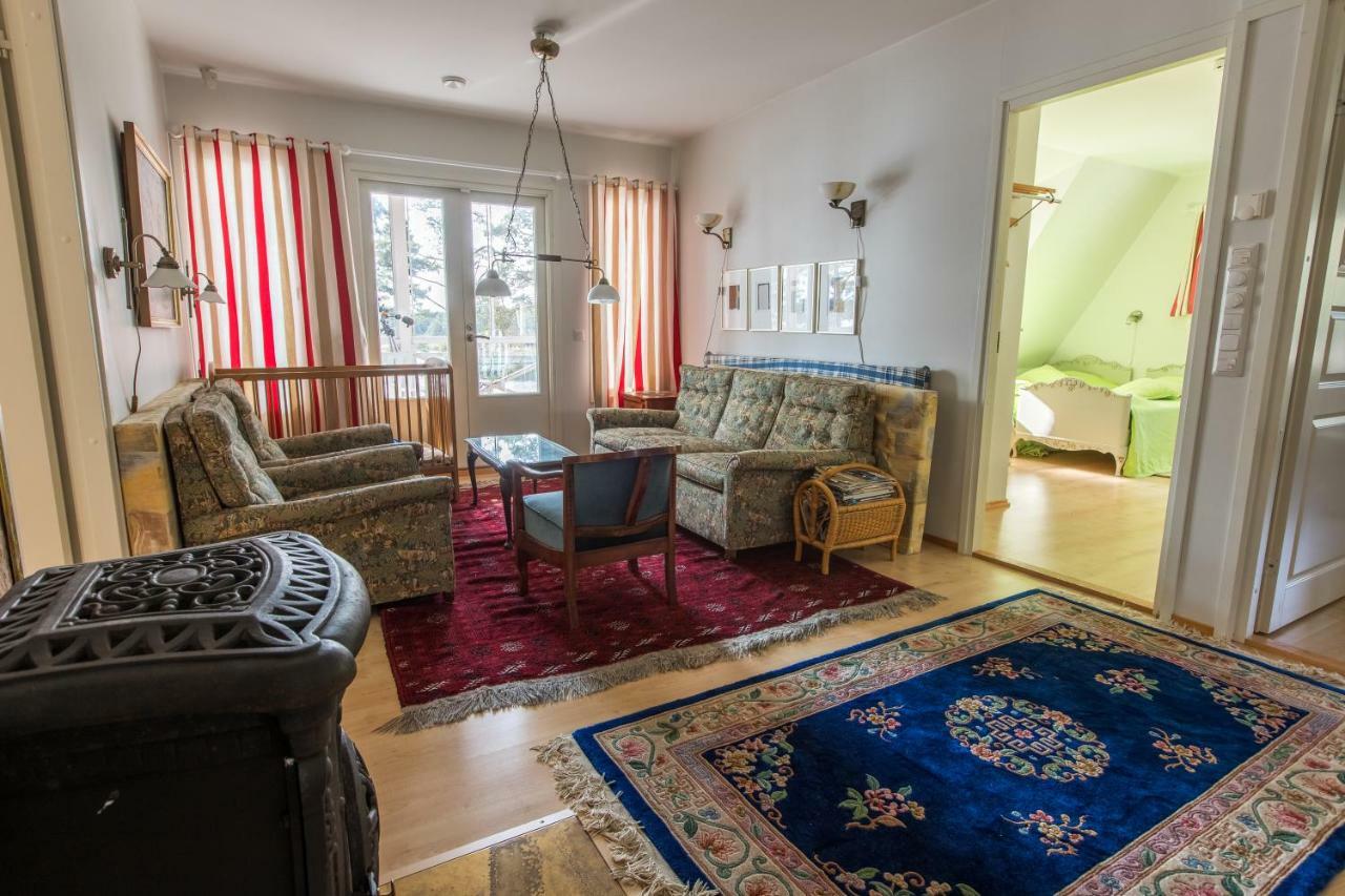 Villa Harald - Beachfront Hitis Экстерьер фото